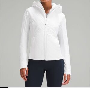 Lululemon Another mile jacket size 12 white EUC